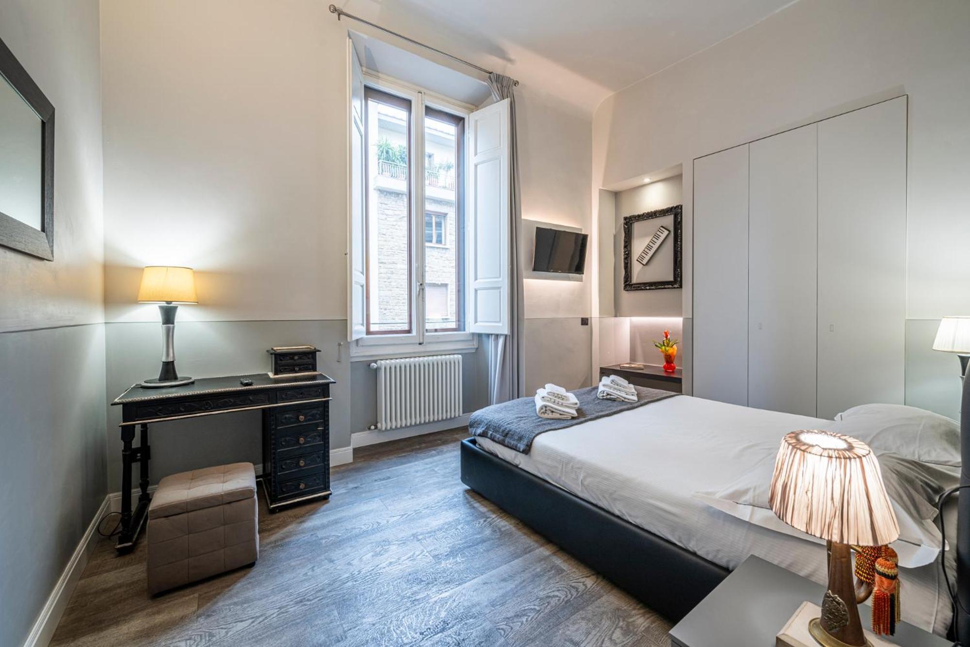 Cherubini Palace Thematic Apartment Firenze Eksteriør billede