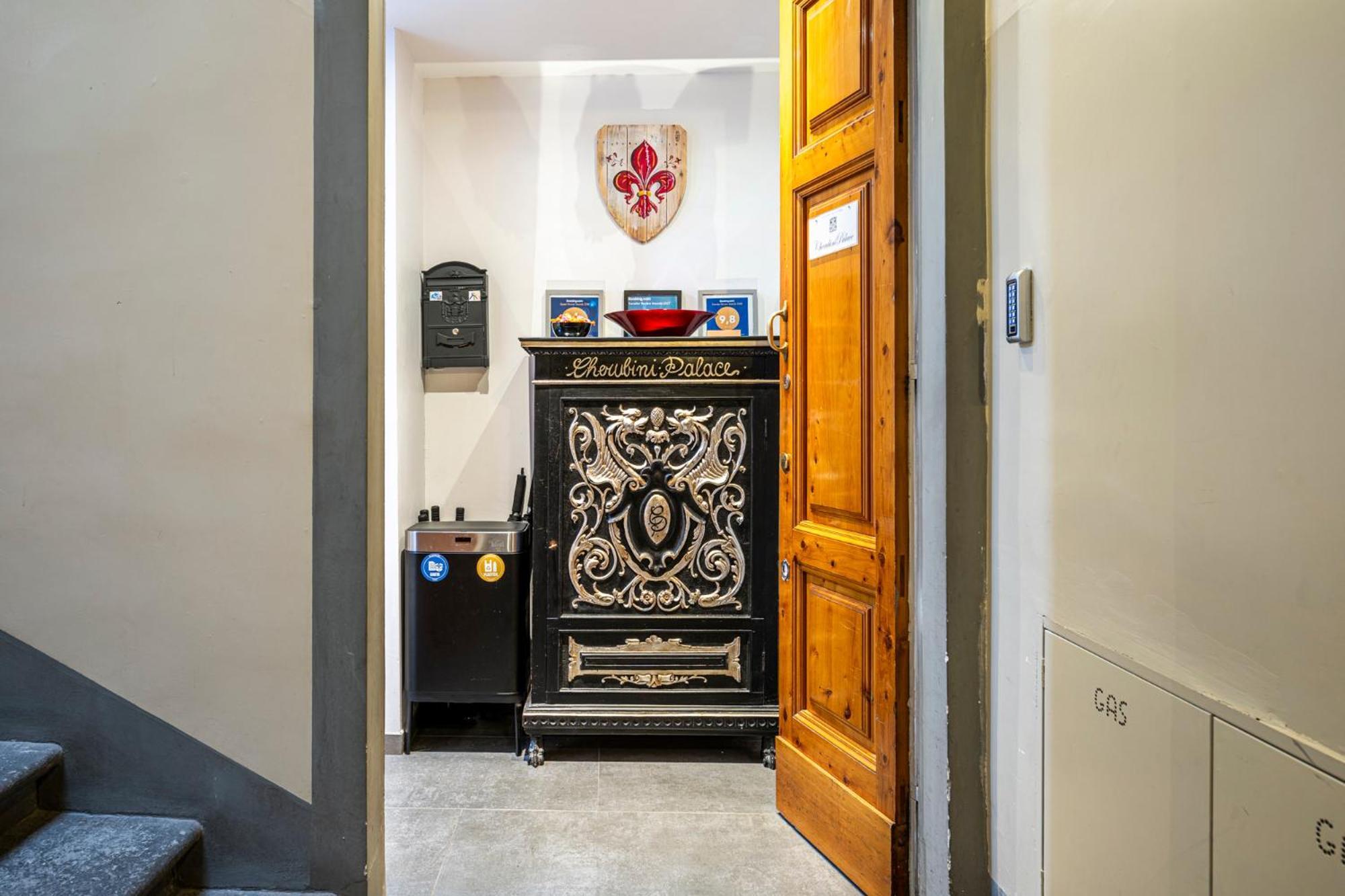 Cherubini Palace Thematic Apartment Firenze Eksteriør billede